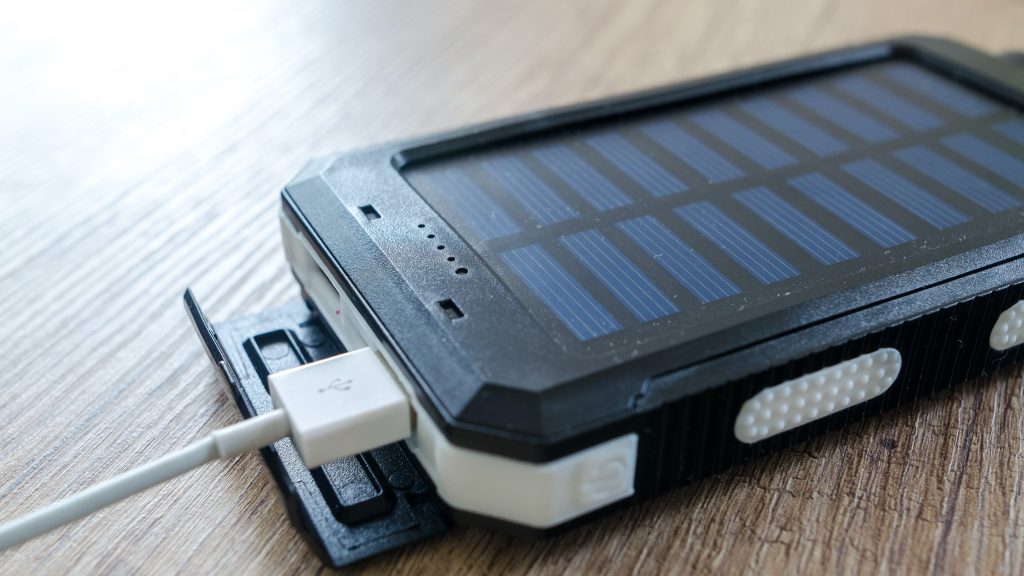 portable-charger-for-travelling